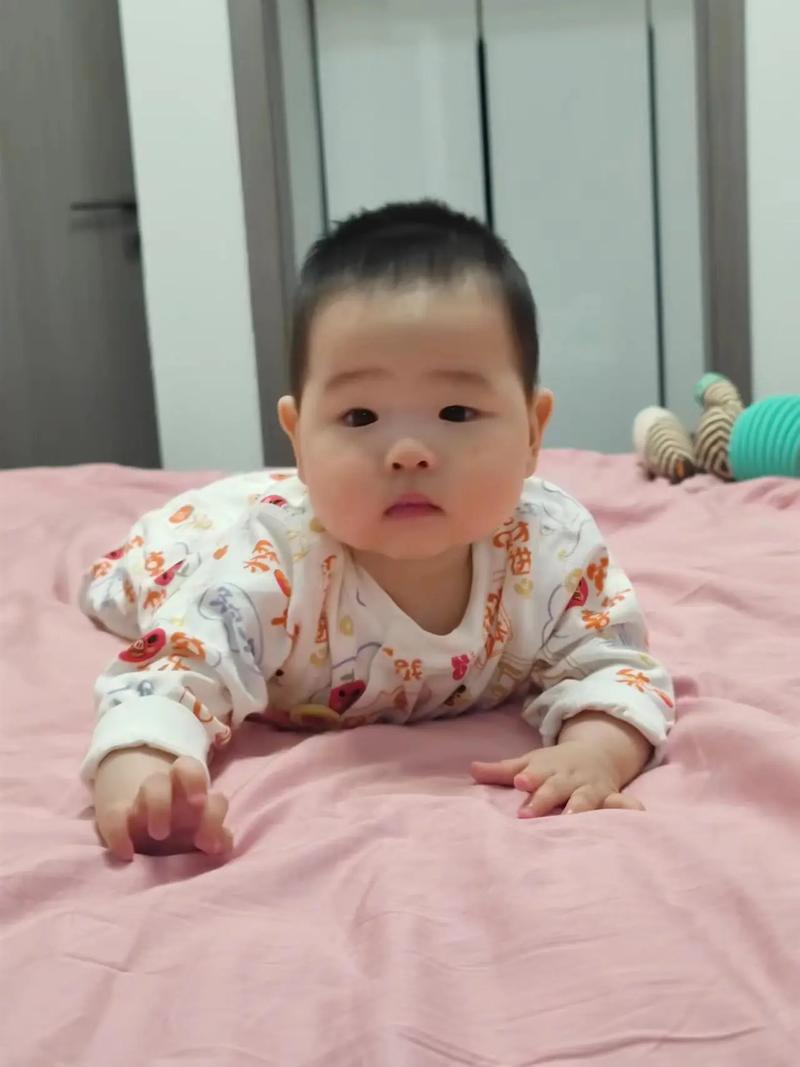 智慧聪颖类名字-2